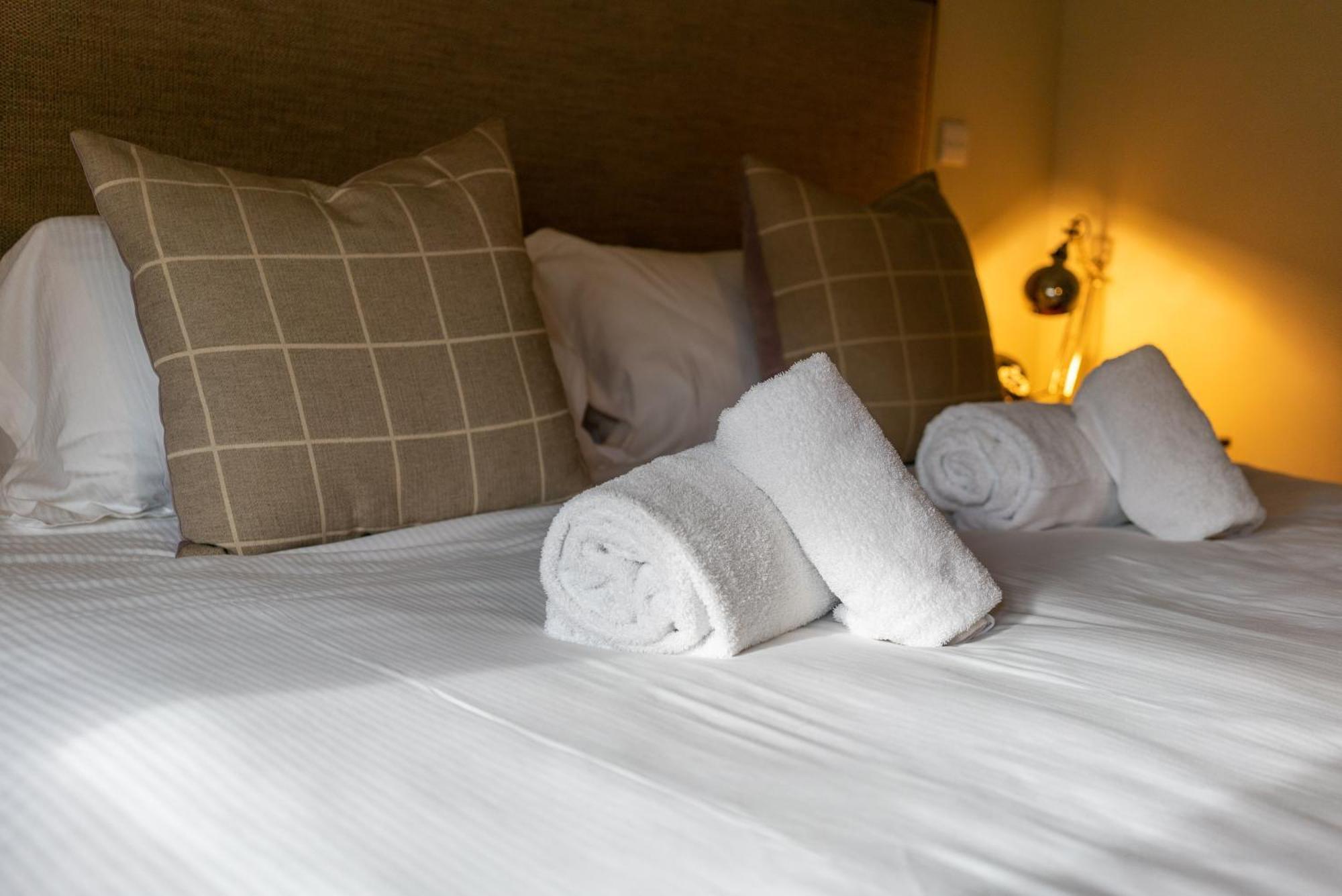 The Welldiggers Arms Bed & Breakfast Petworth Exterior foto